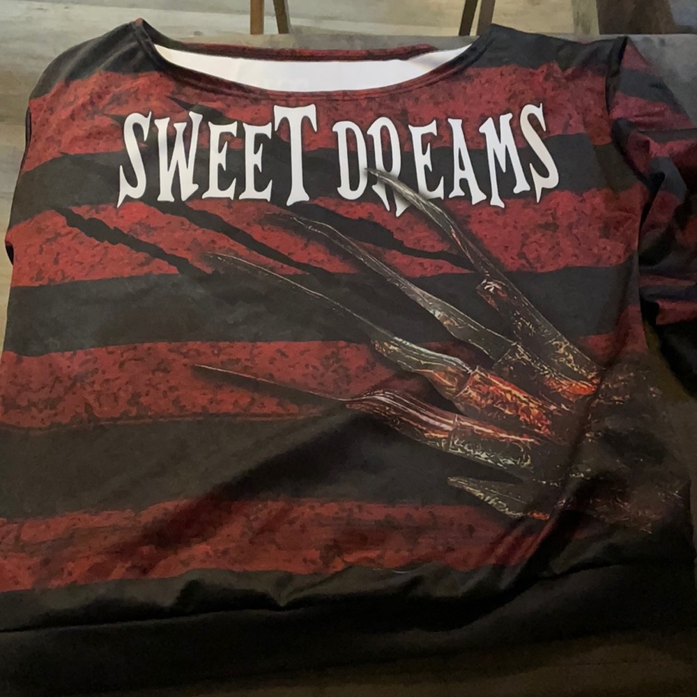 Off the shoulder Freddy Kreuger shirt & hat